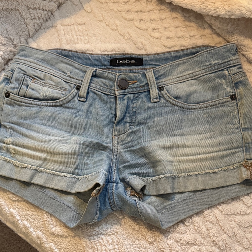 Bebe vintage Faded Blue Jean short Shorts